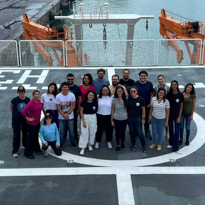 Embarque no Navio de Pesquisa Hidroceanográfico Vital de Oliveira na foz do rio Amazonas - março 2024